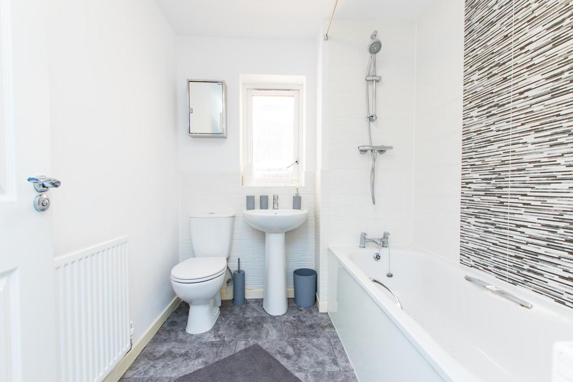 Free Parking 3 Bedroom House In Nottingham Buitenkant foto
